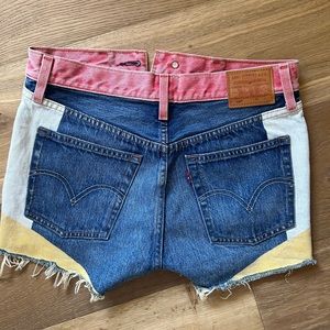 Levi’s Colorblock shorts